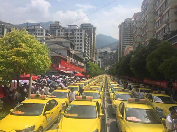 又是一年高考季，又到愛(ài)心送考時(shí)
